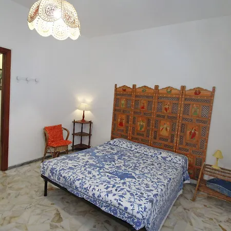 Locazione Turistica Enrica شقة *